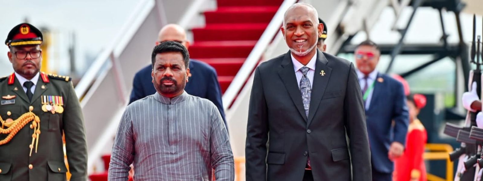 Sri Lanka President Welcomed To Maldives By Muizzu